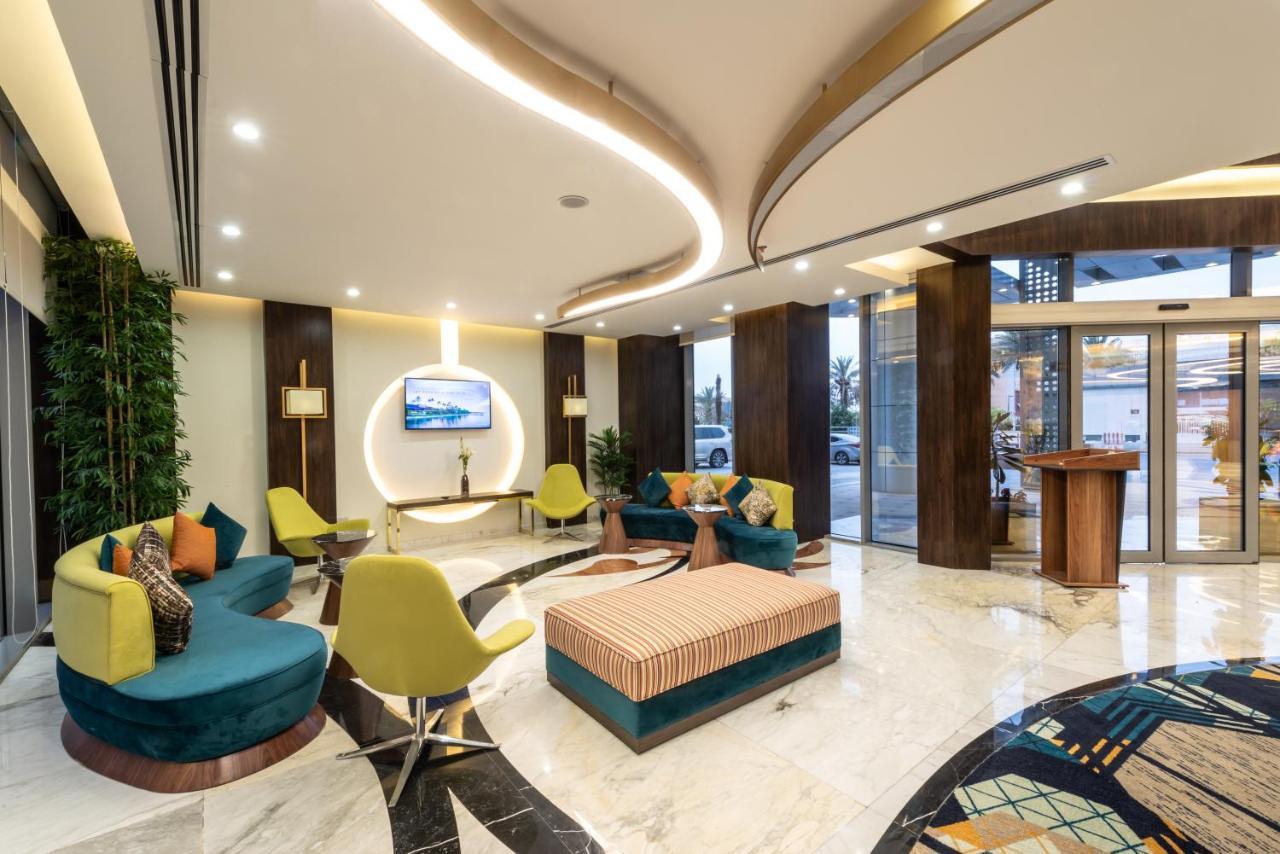 Warwick Riyadh Hotel Exterior foto